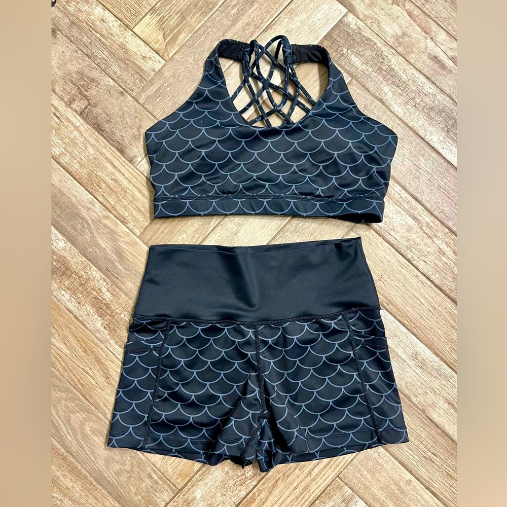 CVG sports bra and workout shorts- black dragon scales matching set